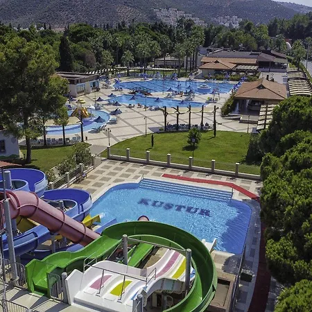 Resort Kustur Club Village