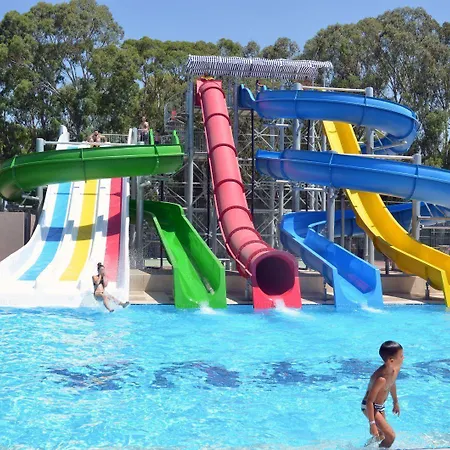 Kustur Club Village אתר נופש 5*