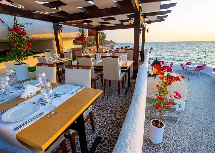 Kustur Club Village -