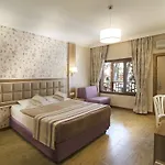 Resort Kustur Club Village 5*