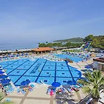 Kustur Club Village 5* Kusadasi