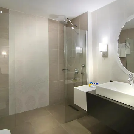 Kustur Club Village 5* 쿠사다시